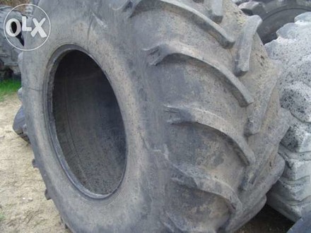 Селскостопански  гуми за трактор 30,5 LR 32 (800 / 65 R 32)